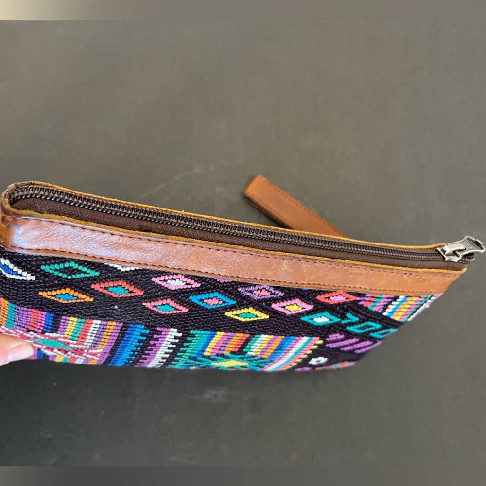 Nina and co Artisan handmade one of a kind  embroidered leather clutch bag purse - Picture 2 of 15